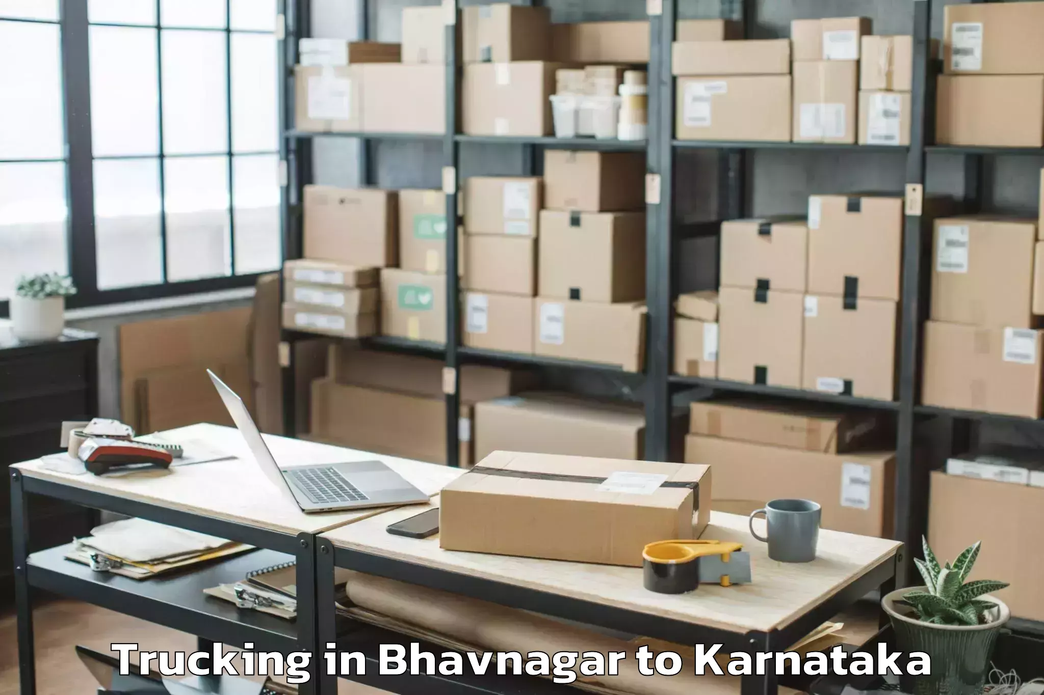 Affordable Bhavnagar to Karnataka Janapada Vishwavidya Trucking